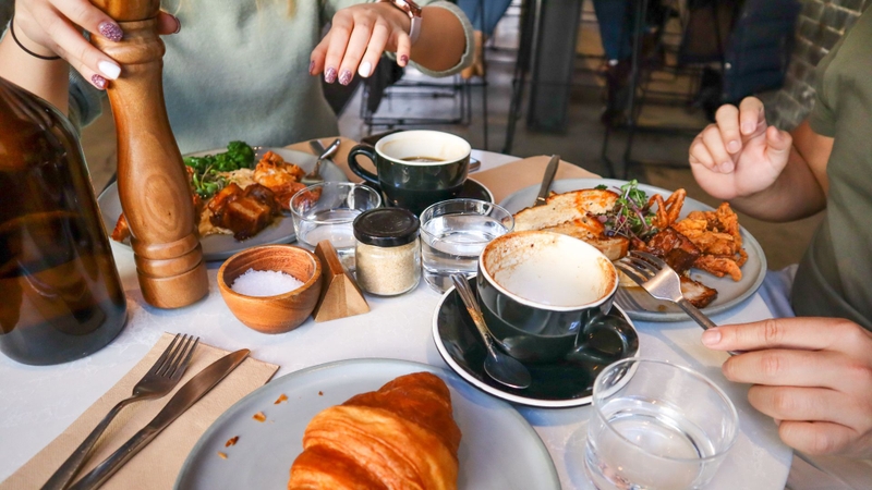 Một bữa ăn nên kéo dài bao lâu tốt cho sức khỏe? 1