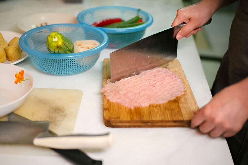 Một phần khổ qua nhồi thịt bao nhiêu calo?-2