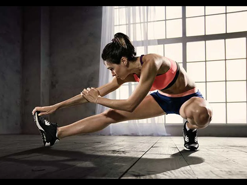 Một số bài tập khởi động trước khi tập gym giúp làm nóng cơ 1