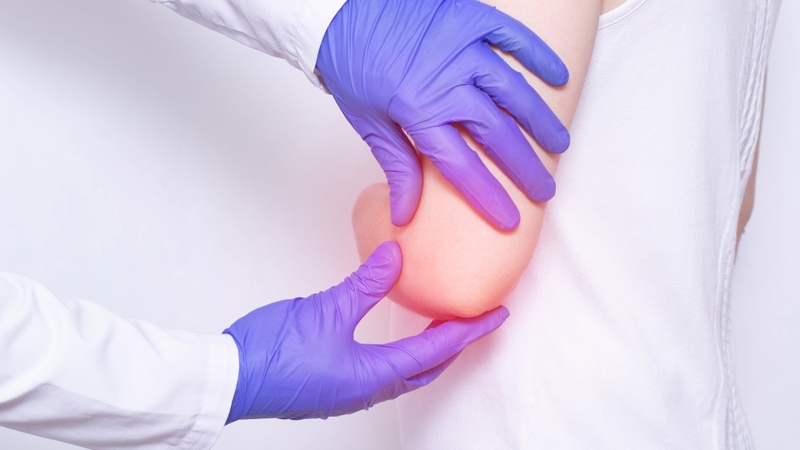 Một số bệnh lý liên quan đến khuỷu tay thường gặp 3