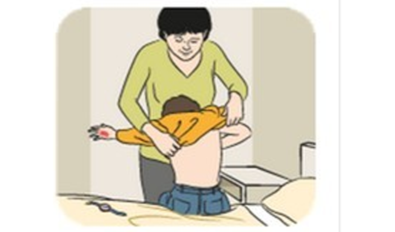 Bỏ quần áo nếu bị cháy