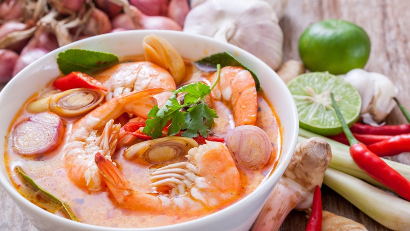 Tôm là một trong những hải sản tốt cho bà bầu 3 tháng đầu