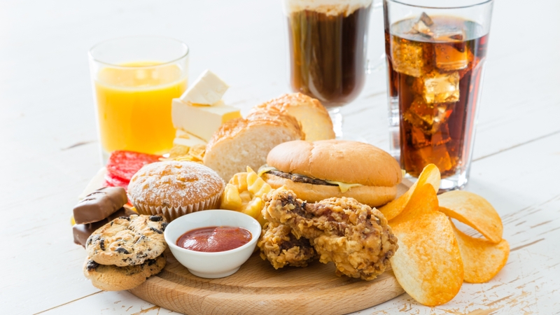 Một số nguyên nhân khiến bạn ợ chua liên tục trong ngày 3