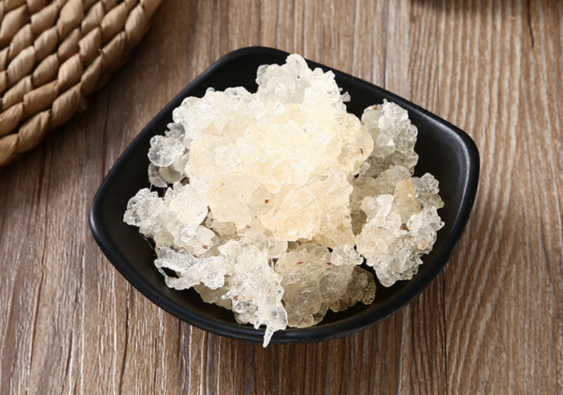 Phân biệt mủ trôm và tuyết yến