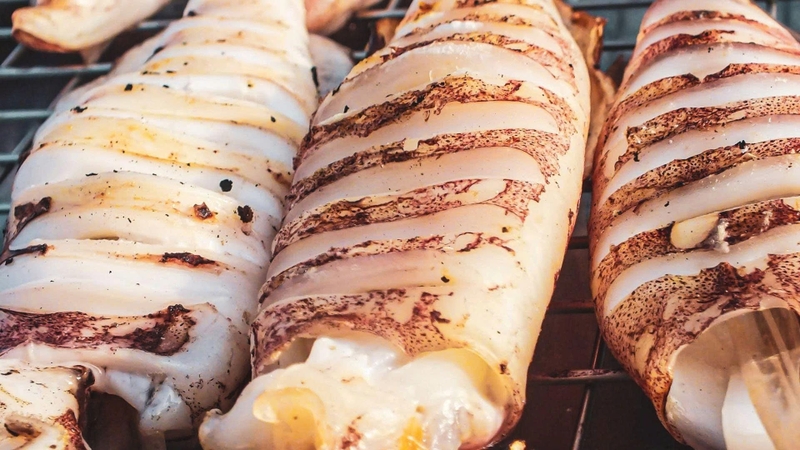 Mực xà là nguồn thực phẩm giàu dưỡng chất, cung cấp nhiều hợp chất sinh học có lợi cho cơ thể