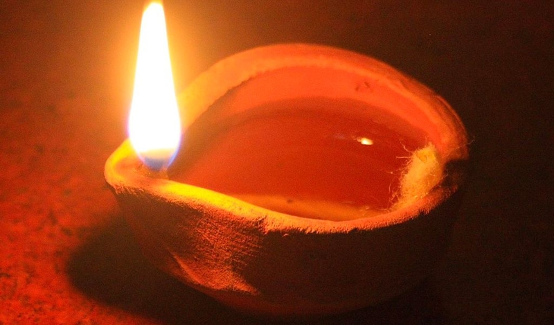 Mùi dầu hỏa có độc không? Cách khử mùi dầu hỏa như thế nào? 1