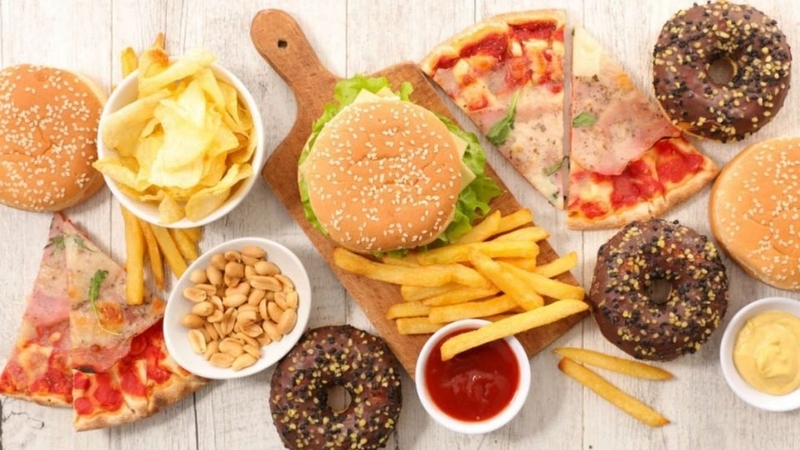 Mụn đinh râu kiêng ăn gì và cách điều trị mụn đinh râu? 1