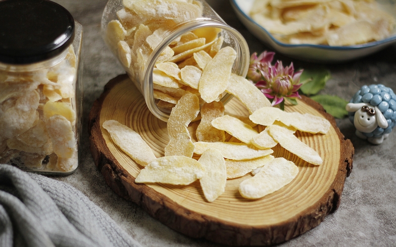 Mứt gừng bao nhiêu calo? Lưu ý khi ăn để tránh ảnh hưởng sức khỏe - 1