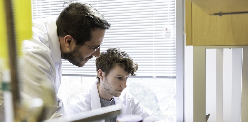 Mỹ công bố bước tiến lớn trong việc điều chế vaccine Covid-19 3