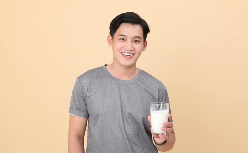 Nam giới nên uống sữa gì? Tiêu chí lựa chọn sữa phù hợp cho nam 1