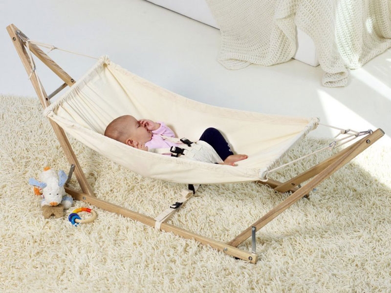 Nằm võng có bị gù lưng không? Trẻ em còn nhỏ có nên nằm võng 3