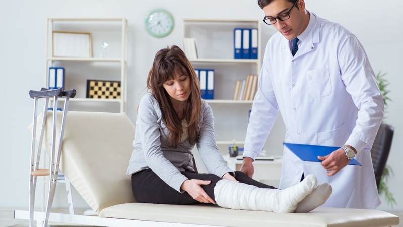 Nạng cho người gãy chân: Hướng dẫn sử dụng 4