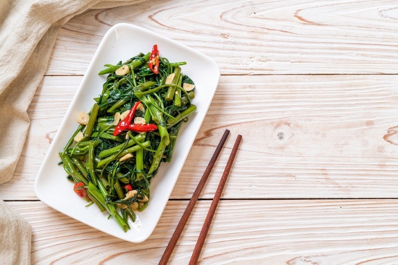 Nâng mũi bao lâu được ăn rau muống? Nên kiêng ăn gì sau nâng mũi? 1