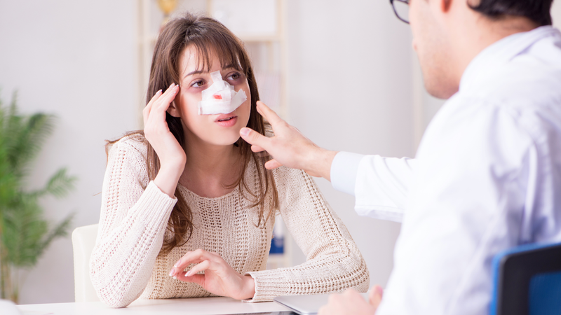 Nâng mũi lần 2 có đau không? Kinh nghiệm cần bỏ túi khi nâng mũi lần 2 3