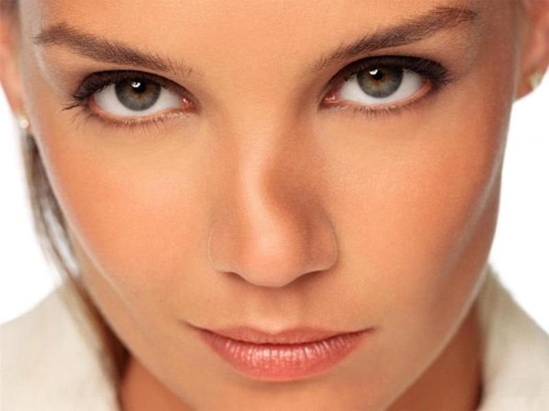 Nâng mũi xong bị lệch