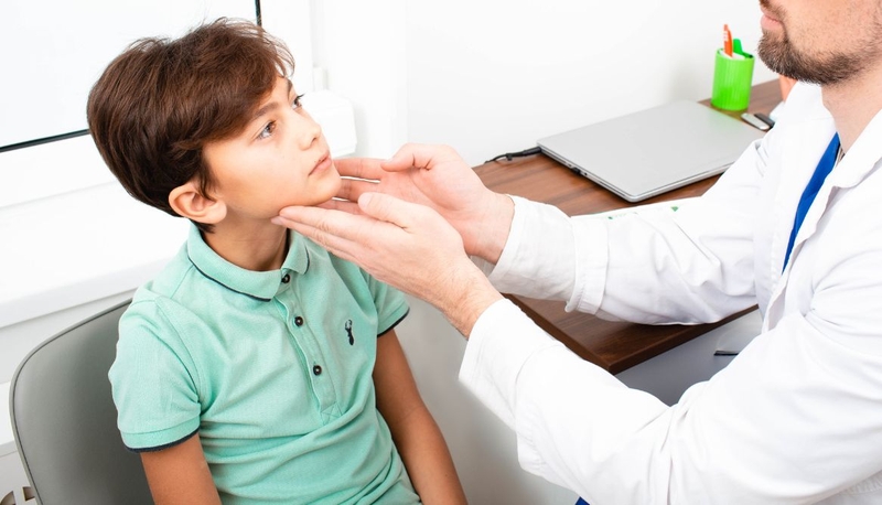 Nạo VA bao nhiêu tiền? Khi nào cần nạo VA 2