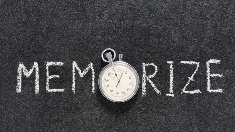 Càng chú ý và suy nghĩ nhiều về điều gì, khả năng ghi nhớ điều đó càng cao