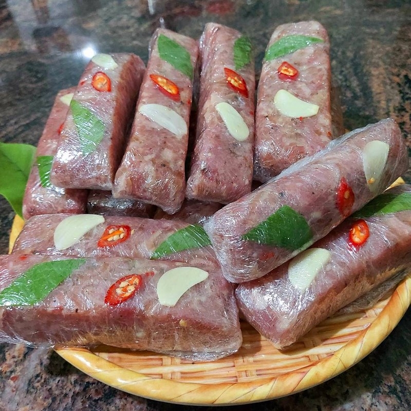 Nem chua bị chảy nước có ăn được không?-2