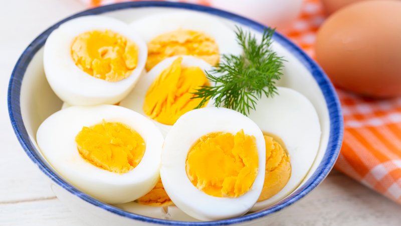 Trứng luộc vẫn là lựa chọn an toàn và lành mạnh hơn