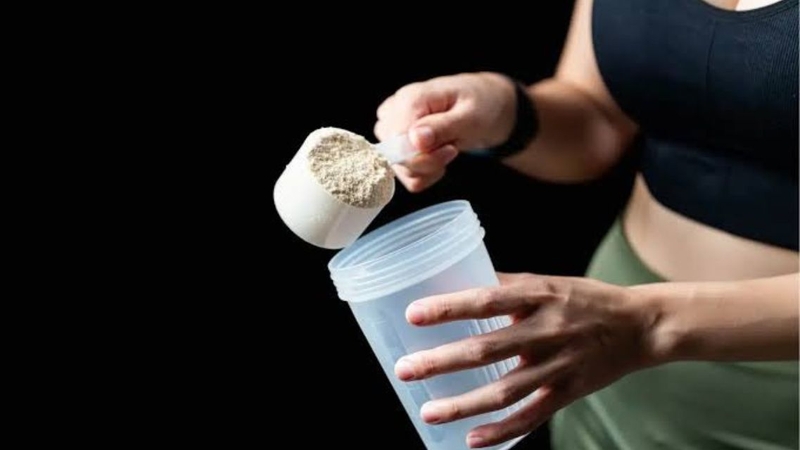 Bổ sung Creatine và Protein cần kết hợp với chế độ ăn và luyện tập khoa học