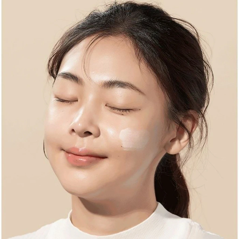 Nên dùng kem chống nắng dạng gel hay sữa thì hiệu quả hơn?-3