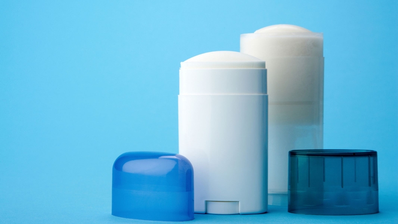 Lăn khử mùi dạng sáp có kết cấu rắn hoặc bán rắn