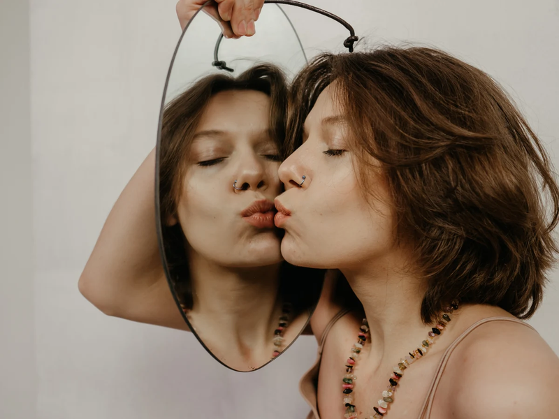 Nên làm gì khi tiếp xúc với người rối loạn nhân cách ái kỷ ? 1