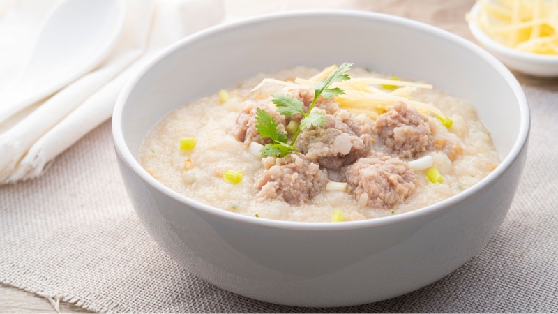 Ưu tiên thức ăn mềm, lỏng