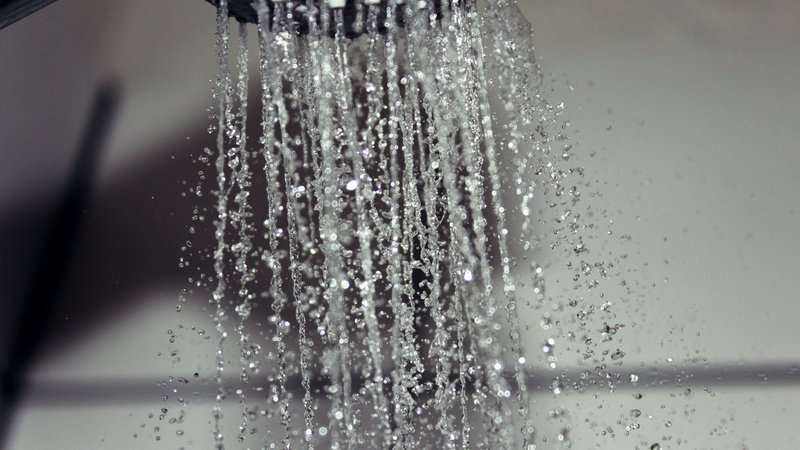 Nên tắm lúc mấy giờ để đảm bảo an toàn cho sức khỏe? 2