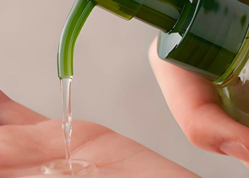 Nên tẩy trang mấy lần 1 ngày là đủ? Lưu ý gì khi tẩy trang? 3