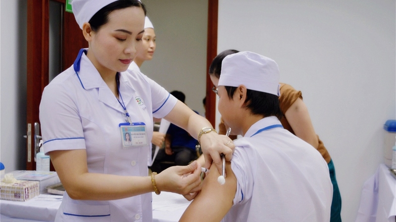 Nên tiêm phòng viêm gan B khi nào? Lịch trình và khuyến cáo bạn cần biết 3