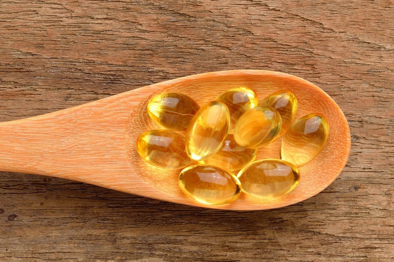 Nên uống bao nhiêu viên dầu cá mỗi ngày là đủ