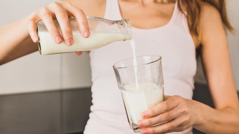 Nên uống sữa sáng hay tối: Đâu là thời điểm thích hợp uống sữa? 4