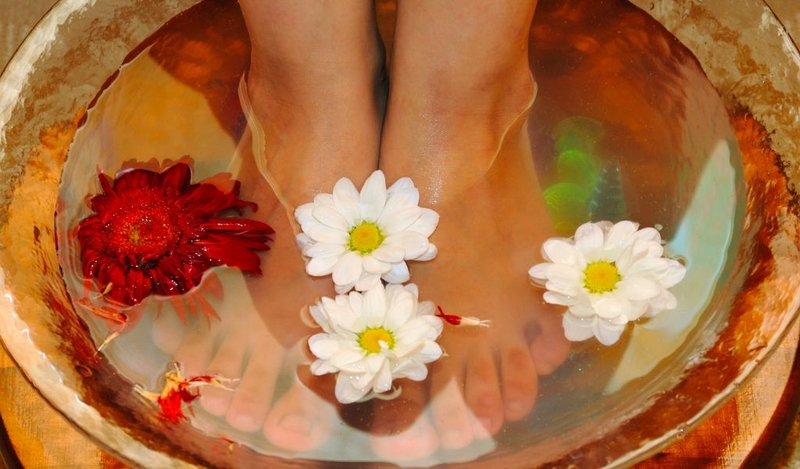 Ngâm chân nước nóng có tác dụng gì? Cách thực hiện và lưu ý 2