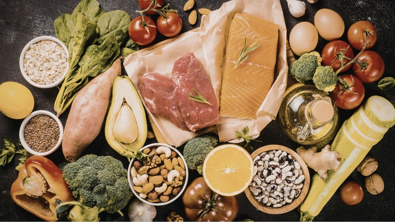 Chế độ dinh dưỡng đầy đủ dưỡng chất hỗ trợ tăng cường hệ miễn dịch