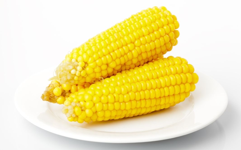 Ngô luộc để qua đêm có ăn được không​ 1