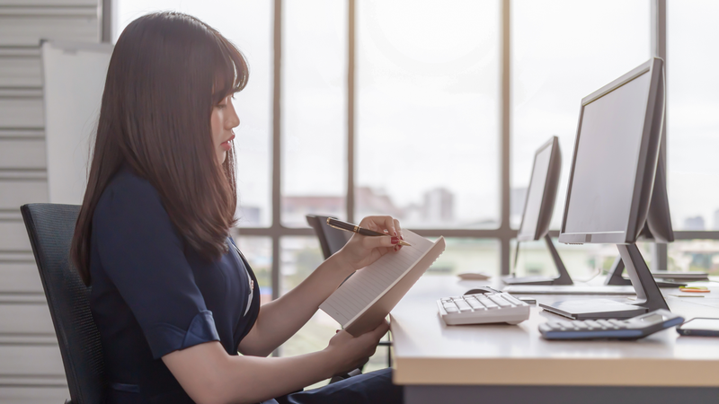 Ngồi 8 đến 10 tiếng một ngày gây hại gì cho cơ thể? 3