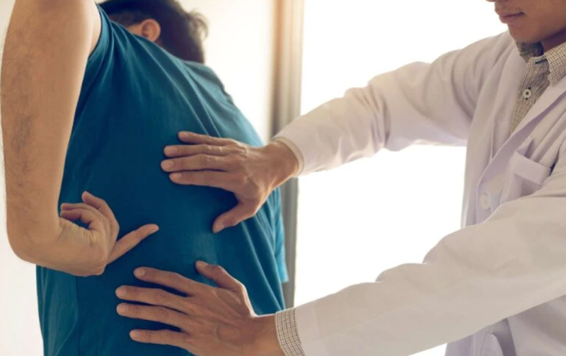 Ngủ dậy bị đau lưng phải làm sao? 4