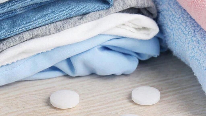 Ngửi mùi băng phiến có độc không? Những điều cần lưu ý 2