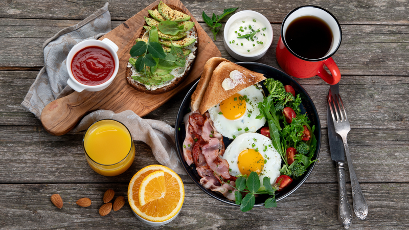 Người ăn kiêng có nên ăn sáng không? 1