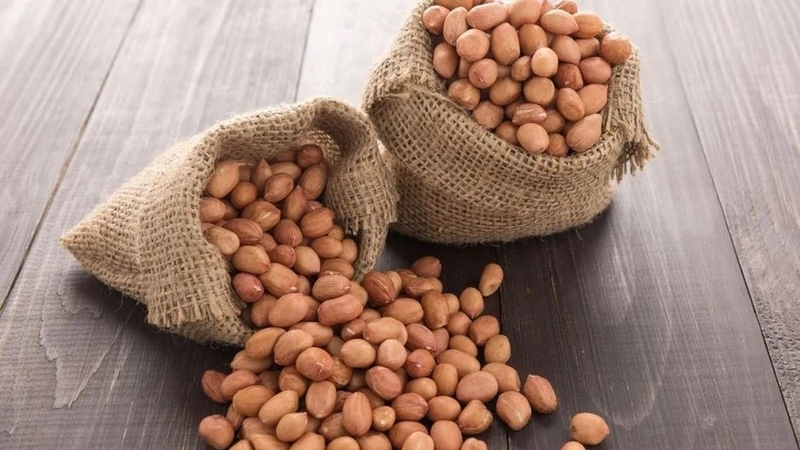 Người bệnh ung thư tuyến giáp có được ăn lạc không? 2