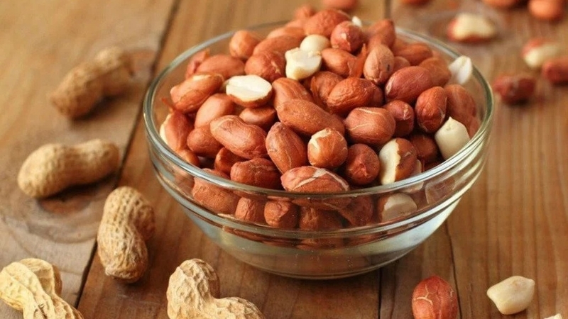 Người bệnh ung thư tuyến giáp có được ăn lạc không? 1