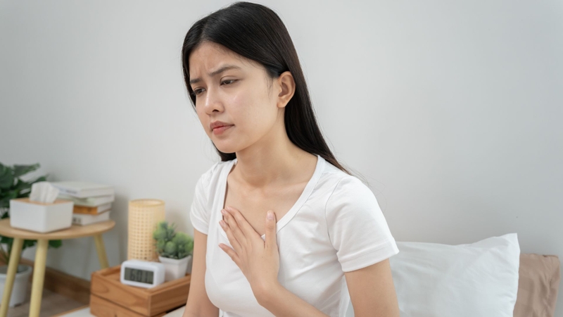 Người bị trào ngược dạ dày ăn hồng giòn được không là câu hỏi thắc mắc của nhiều người