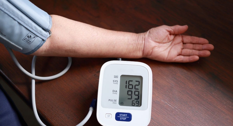 Người cao huyết áp có nên xông hơi không? Những điều cần lưu ý 2