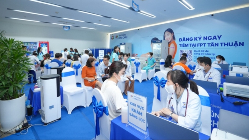 Khai báo đầy đủ tình trạng sức khỏe trước tiêm để được tư vấn và chỉ định phù hợp