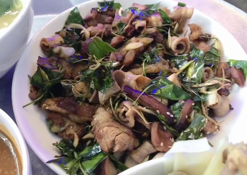 Người mới xăm môi có ăn được thịt mèo không? Xăm môi xong nên ăn thịt gì?1