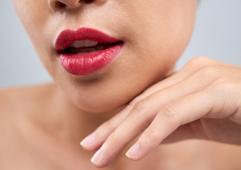 Người mới xăm môi có ăn được thịt mèo không? Xăm môi xong nên ăn thịt gì?3