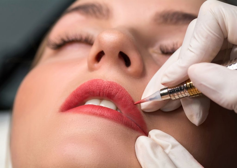 Người mới xăm môi có ăn được tiết lợn không, cần chú ý điều gì khi ăn1