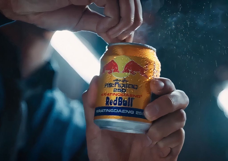 Người mới xăm môi có được uống bò húc không? Nên uống gì tốt cho việc lên màu môi&nbsp;2