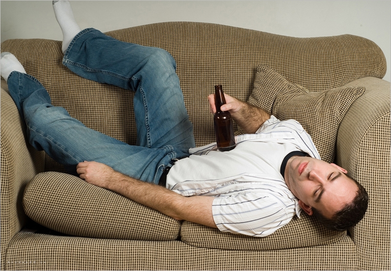 Người say rượu có nên nằm quạt không? 1